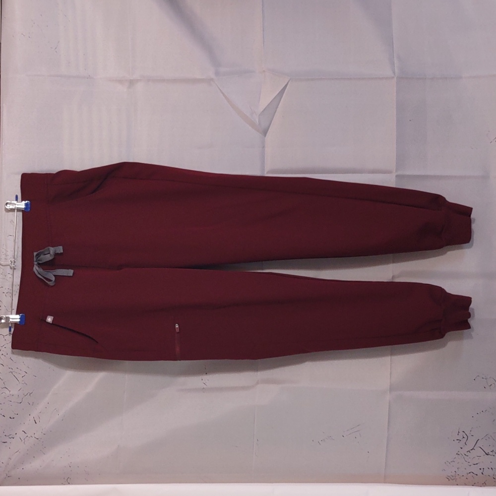 Figs Zamora Jogger - Burgundy